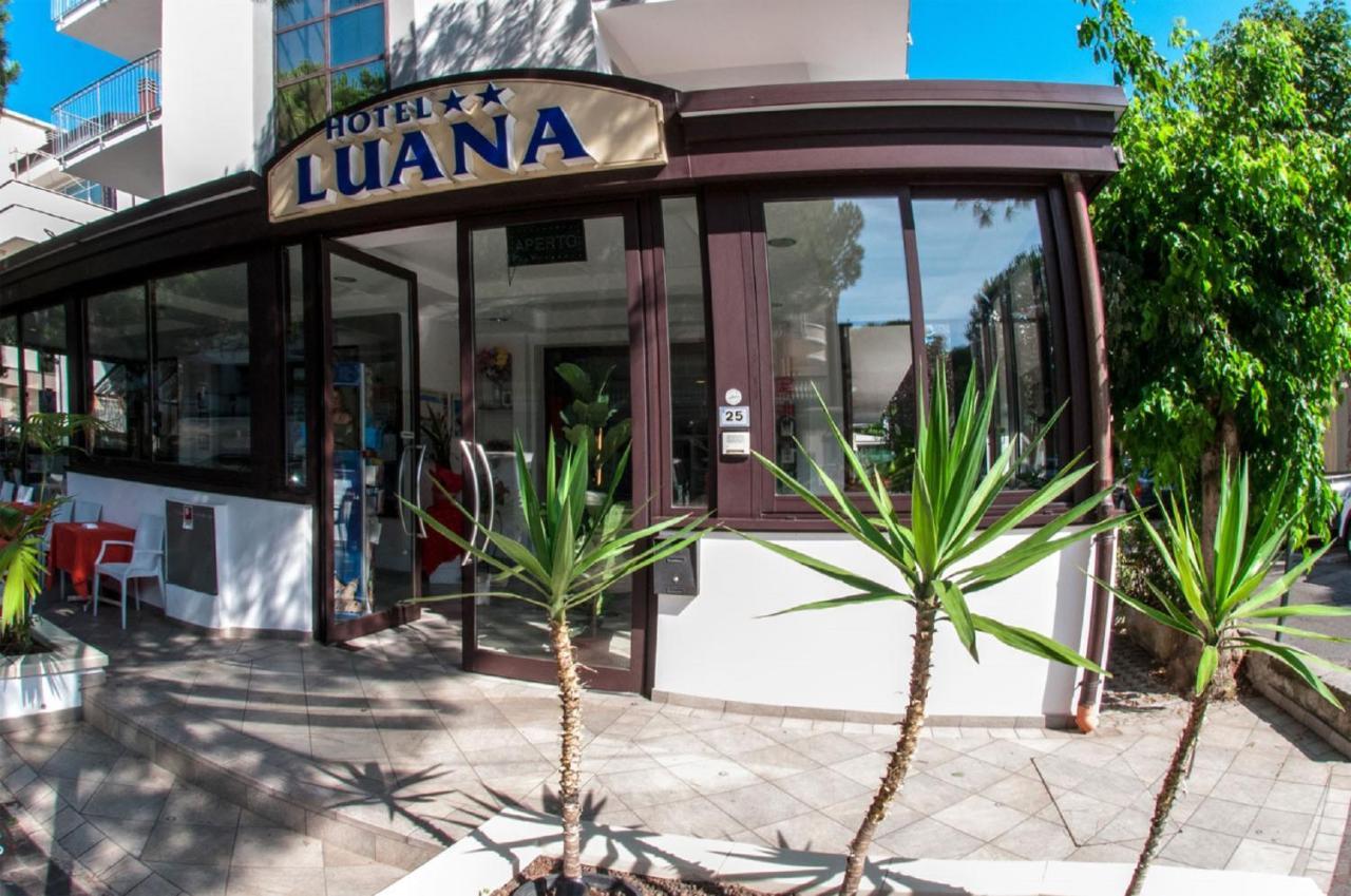 Hotel Luana Riccione Zewnętrze zdjęcie